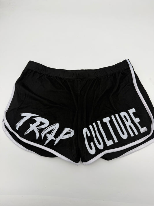 Trap booty shorts